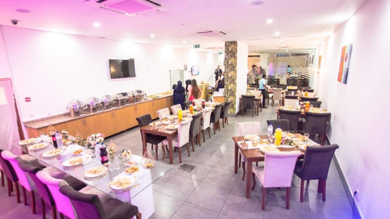 Palm Aparthotel มาปูโต ภายนอก รูปภาพ
